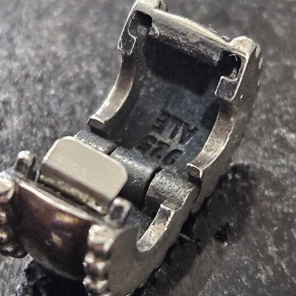PANDORA Beveled Clip No. 790267 - Picture 3 of 3